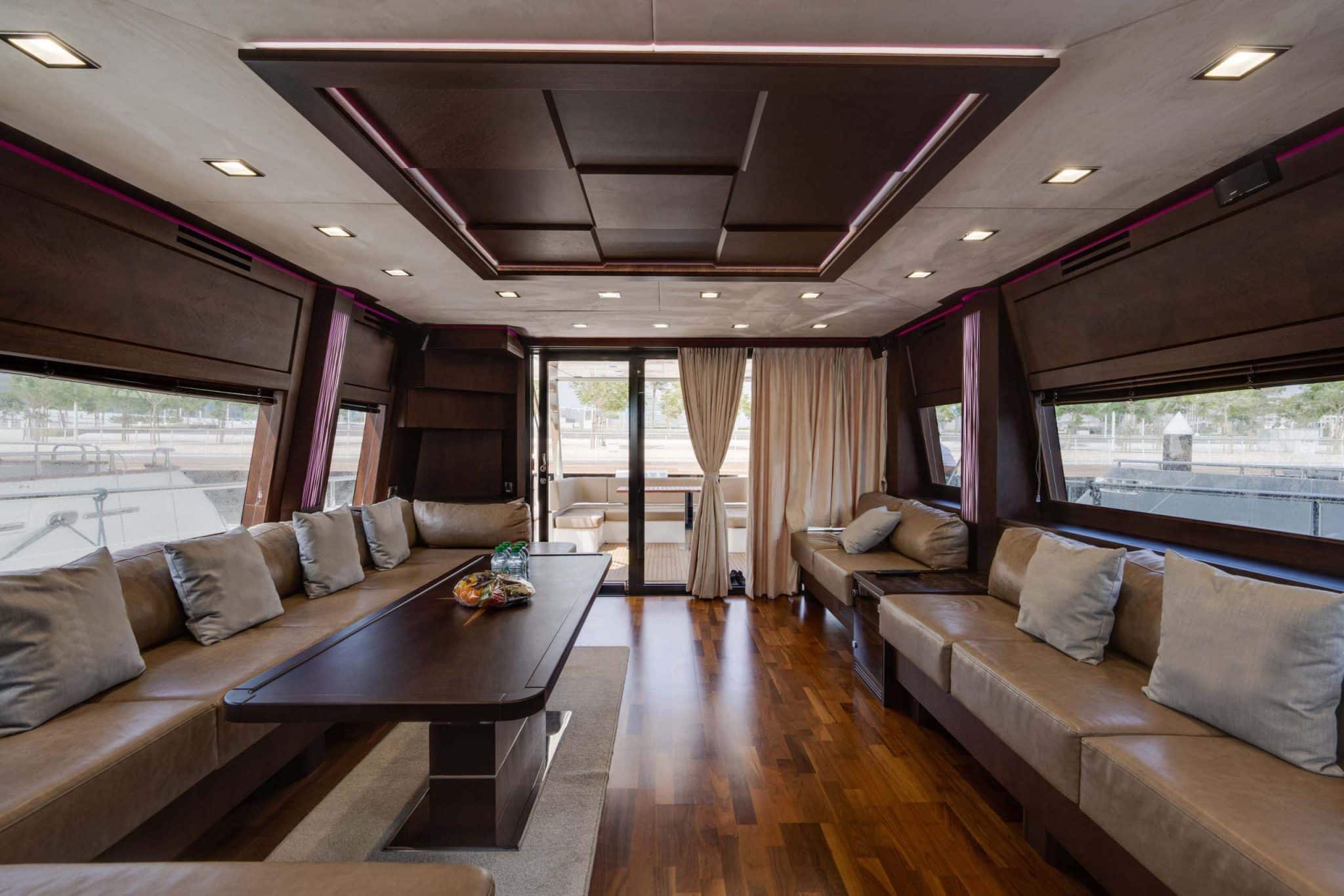 Galeon 80Ft luxury yacht cruise dubai