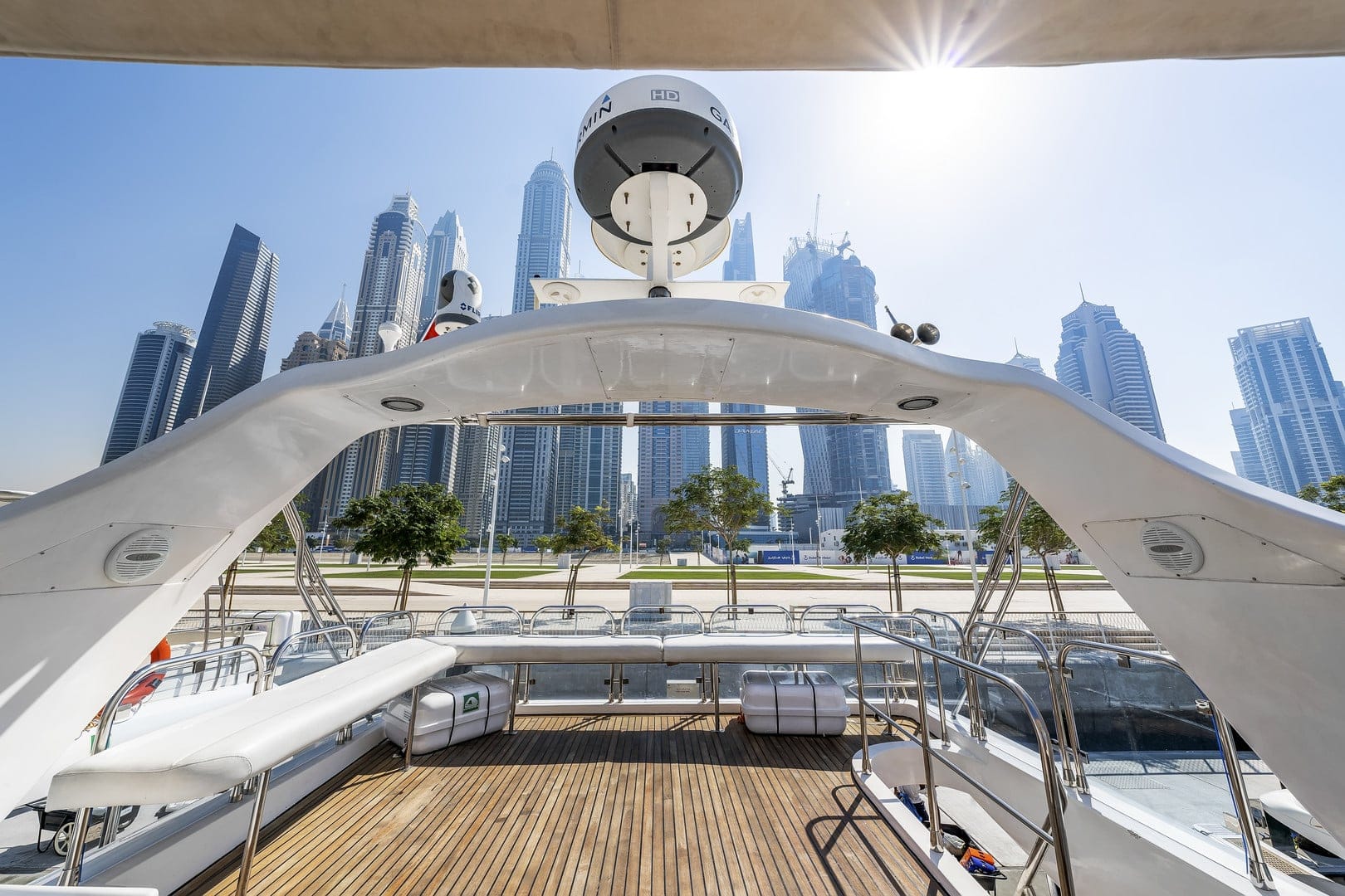 Al Shali 75Ft for rent