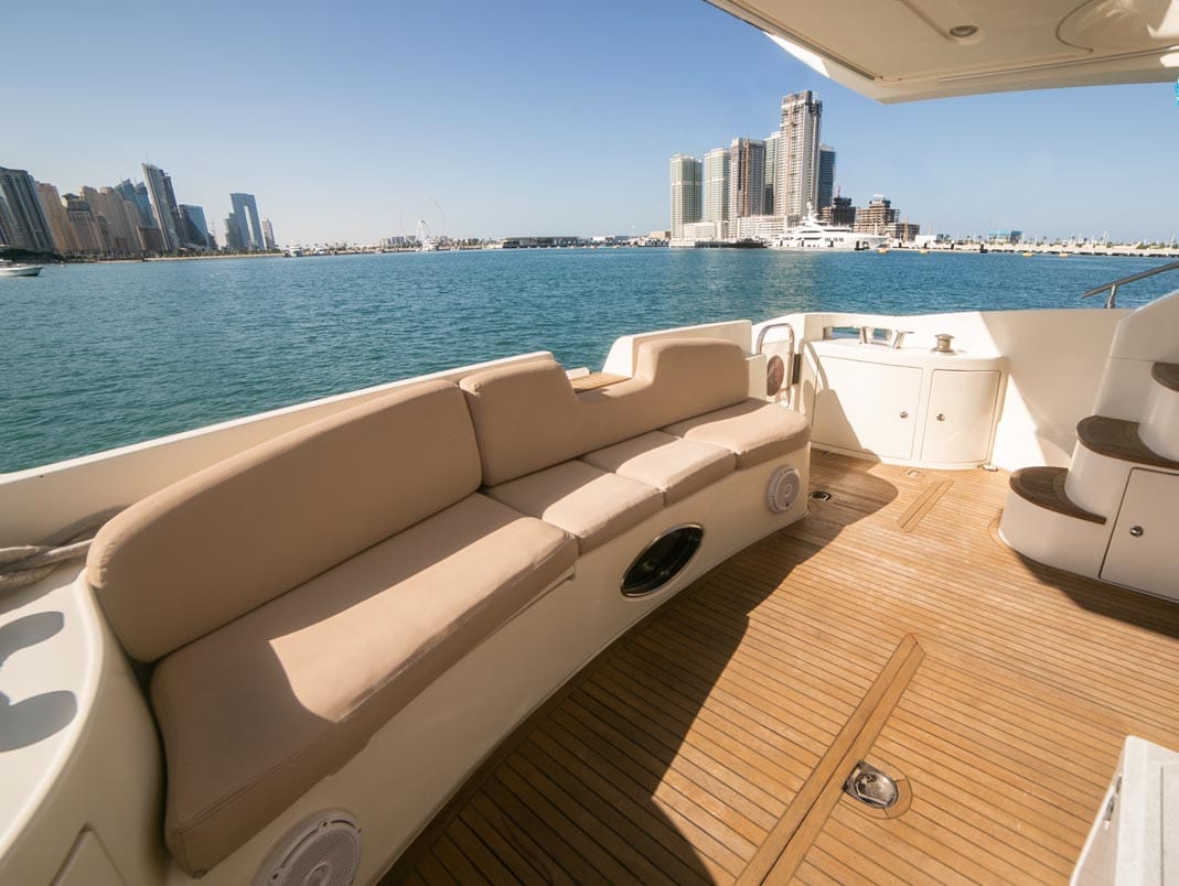Azimut 50Ft Yacht Charter dubai